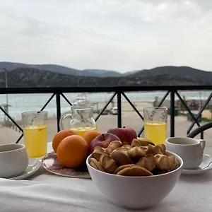 Rouchotas By Viktor 1rst Floor Apartment Argostoli (Kefalonia)